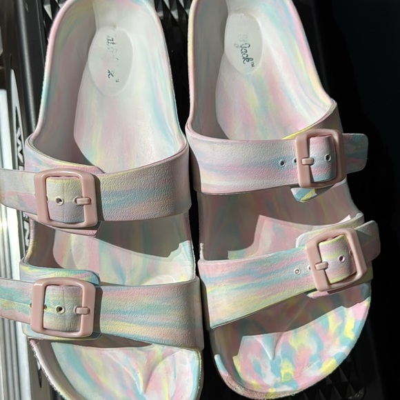 Girls | size 4 | Cat & Jack | Sandals - Picture 2 of 3